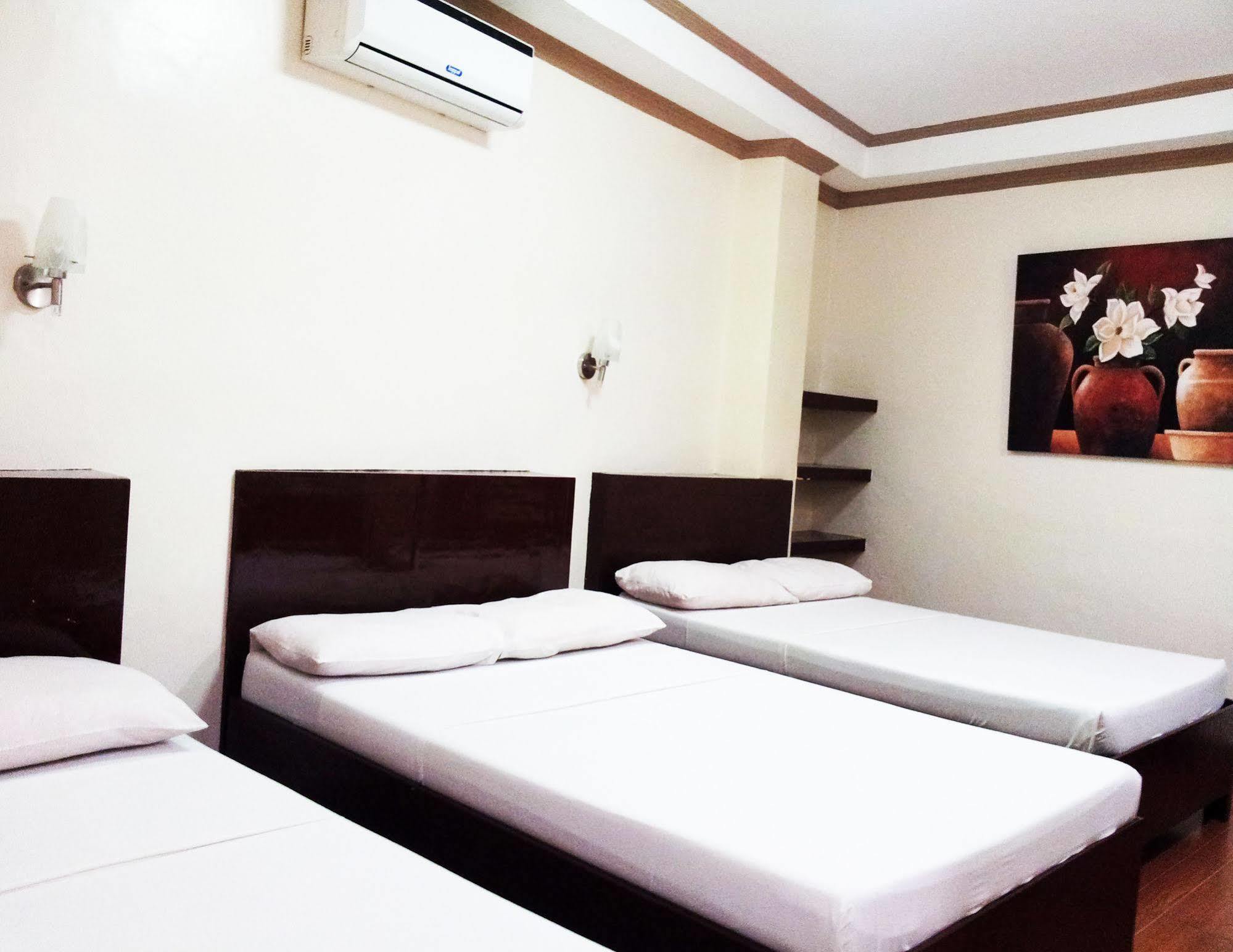 Reddoorz Near Old Tagbilaran Airport Hostel Exterior photo
