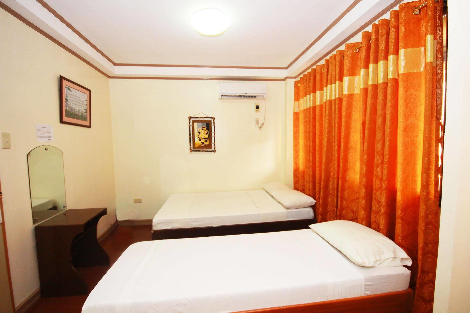 Reddoorz Near Old Tagbilaran Airport Hostel Exterior photo
